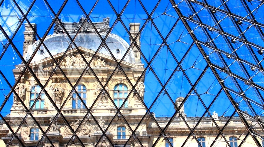 The Louvre through the glass pyramid